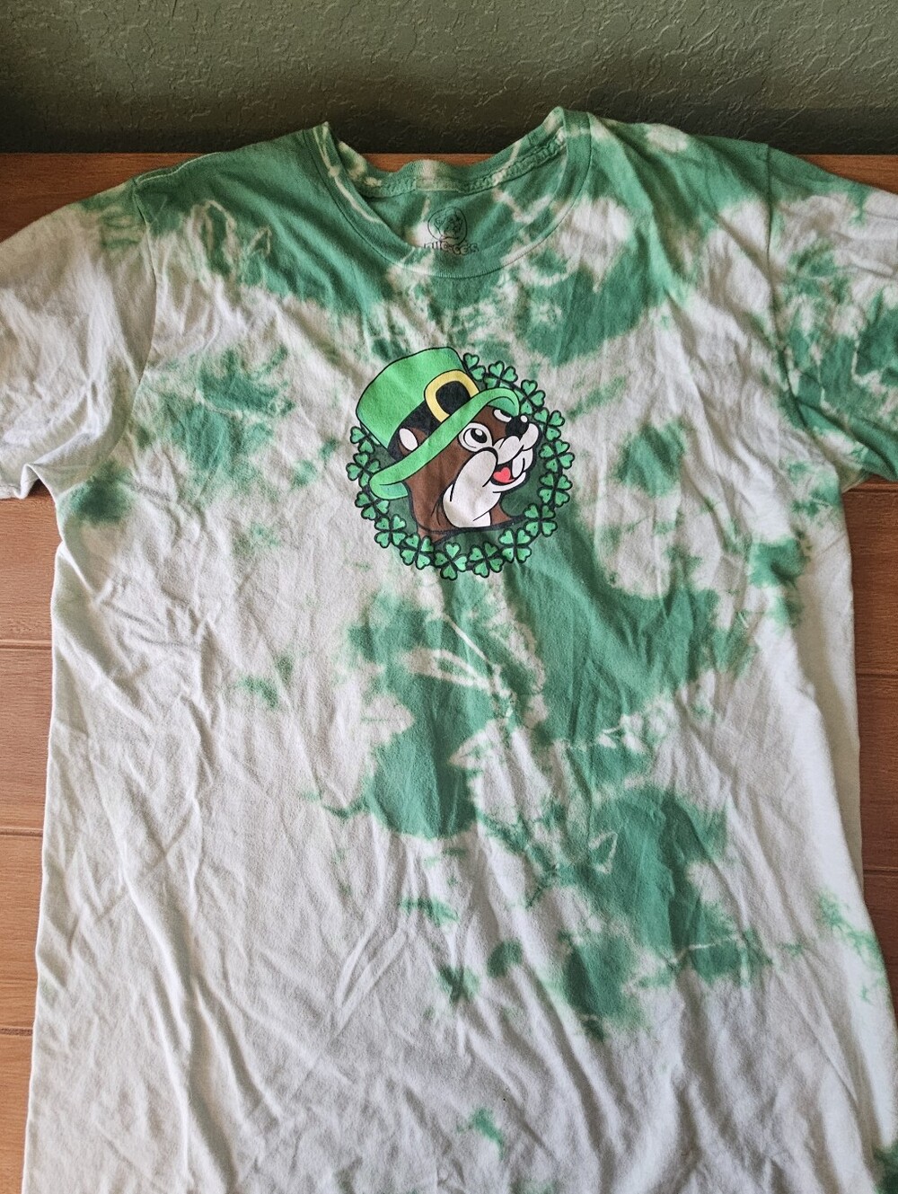 Buc-ee's St. Patrick's Day "The Paddy Don't Start Till I Walk In" Tie-Dye Large